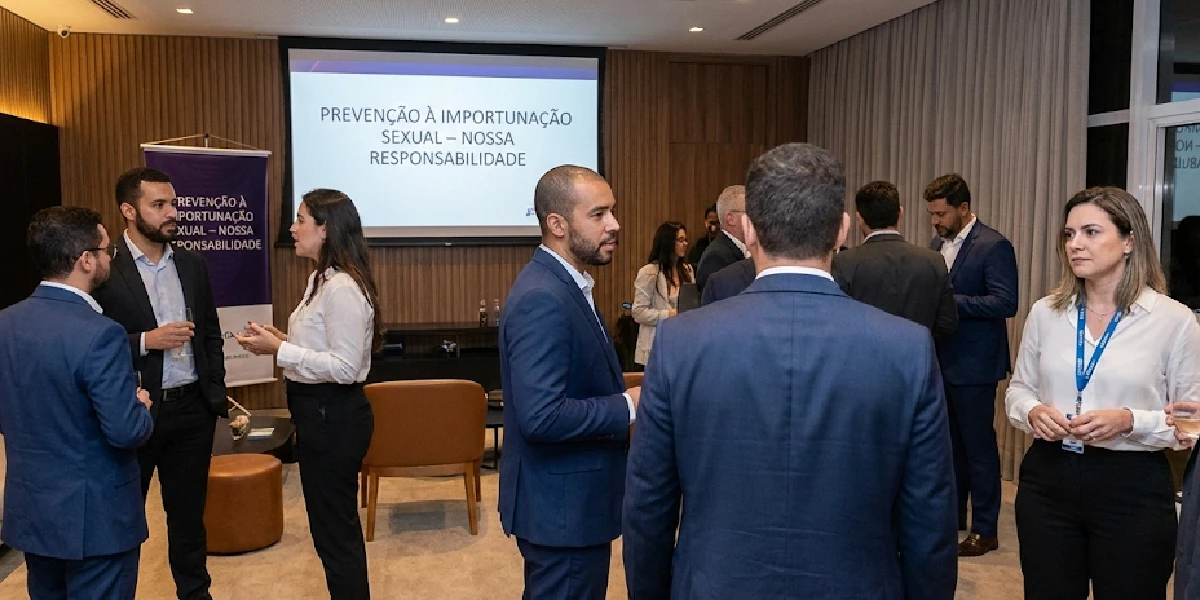 Importunação sexual em eventos corporativos responsabilidades empresariais e limites da convivência laboral
